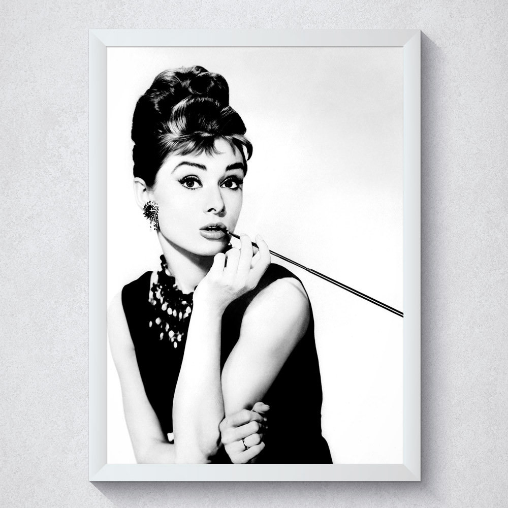 Quadro Decorativo Audrey Hepburn Com Moldura Branca